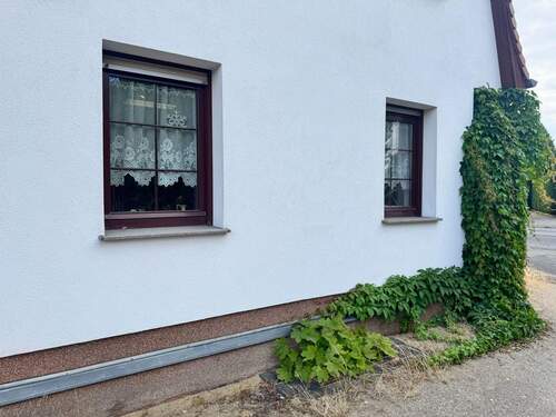 Hausansicht - 7 Zimmer Einfamilienhaus in Schwepnitz