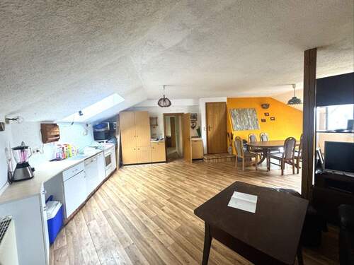 1.OG Wohnen, Küche. - 