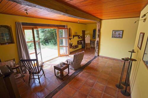 Wohnzimmer - 3 Zimmer Einfamilienhaus zum Kaufen in Hochdonn