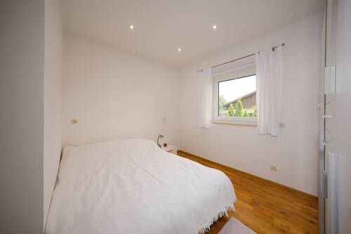 Schlafzimmer EG (Ansicht 1) - 