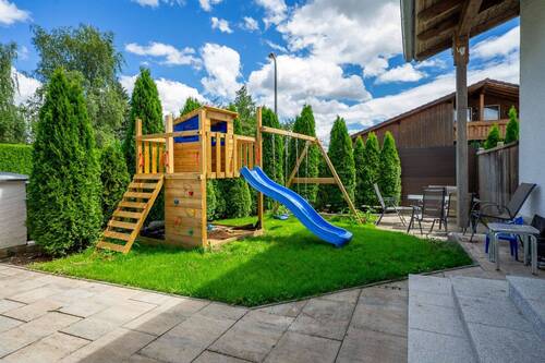 Kinderspielplatz - 
