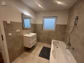 Bad - 3 Zimmer Etagenwohnung in Rudersberg