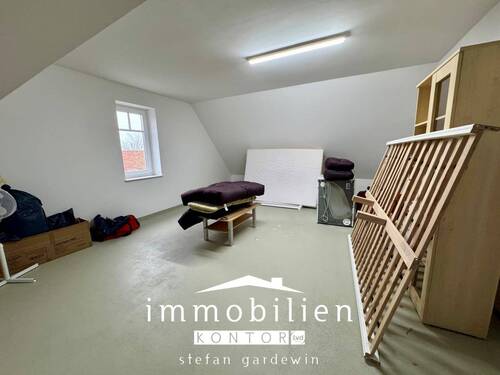 externer Abstellraum im DG - 