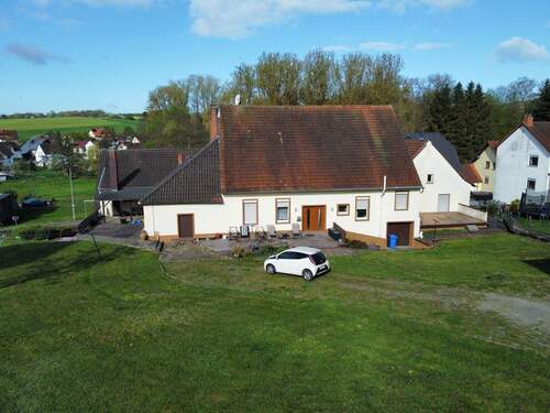 Rückansicht - 1 Zimmer Mehrfamilienhaus, Wohnhaus in Kottweiler-Schwanden