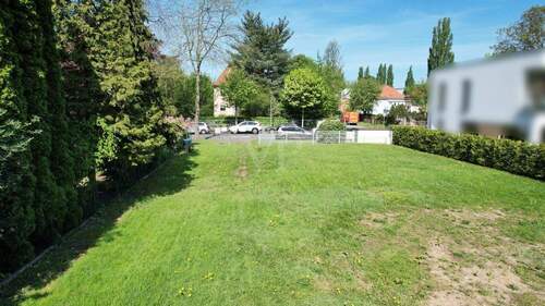 Blick aus dem Grundstück - Projektiertes Grundstück für exklusives Wohnen in zentraler Lage