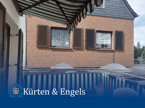 Aussicht Balkon - 3-Zimmer Wohnung mit großem Balkon in Zentrumsnähe