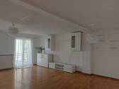 Wohnzimmer - 3 Zimmer Etagenwohnung in Siegburg