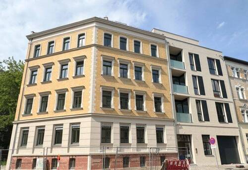 Hausfront - Etagenwohnung mit 78,10 m² in Leipzig zur Miete