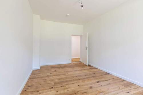 Wohnzimmer - 2 Zimmer Etagenwohnung in Berlin