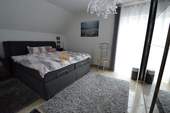 Zimmer 2 - 