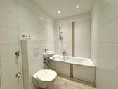 Badezimmer - 1 Zimmer Etagenwohnung zur Miete in Chemnitz