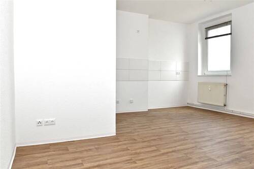 Wohnzimmer - 2 Zimmer Etagenwohnung zur Miete in Stralsund