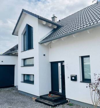 Bild 1 - Exklusives Wohnen in Nebringen - 925.000,00 EUR Kaufpreis, ca.  175,00 m² Wohnfläche