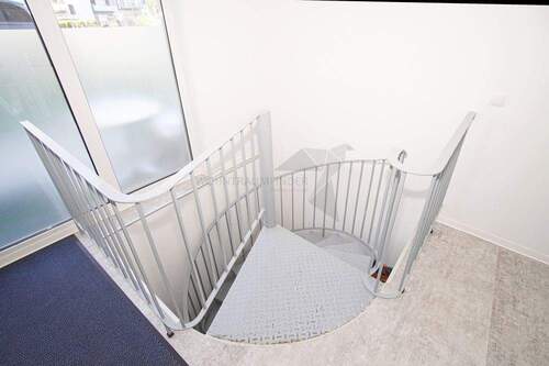 Wendeltreppe ins UG - 