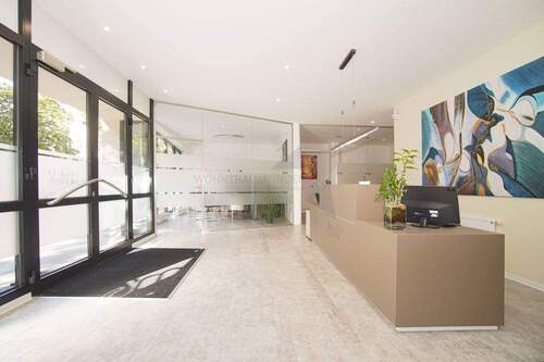 Empfang IV - 4 Zimmer Büro zur Miete in Chemnitz