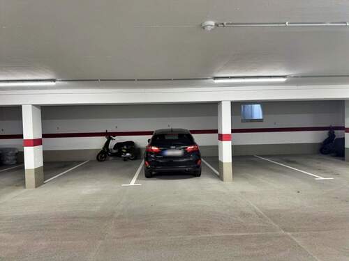 Stellplatz - Garage, Stellplatz in Wangen