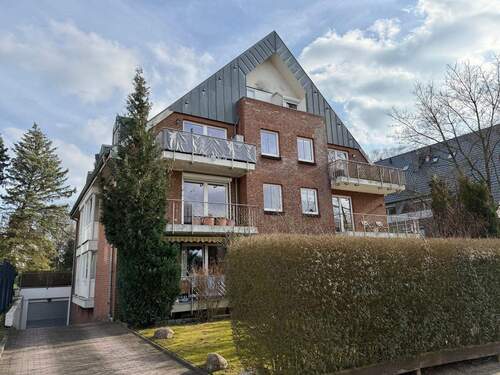 Wohnhaus.jpeg - 2 Zimmer Etagenwohnung zum Kaufen in Hamburg