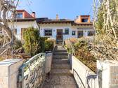 Ansicht Hauseingang - 5 Zimmer Reihenmittelhaus zum Kaufen in Königsfeld