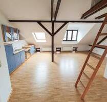 STADTLEBEN MIT STIL bezugsfreie Dachgeschosswohnung mit Balkon und Einbauküche - Leipzig Gohlis-Süd