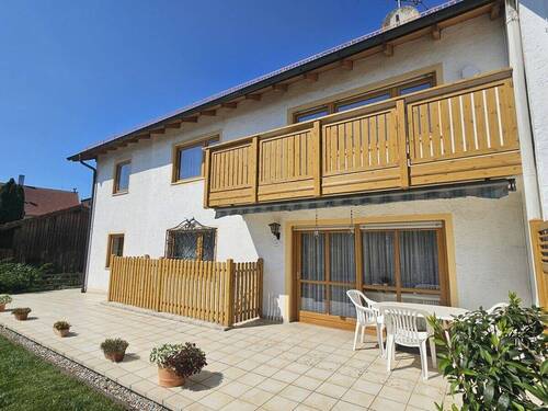 Außenansicht - 6 Zimmer Reihenendhaus zum Kaufen in Teising