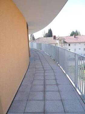 Curved Balkon (180 Grad) - 