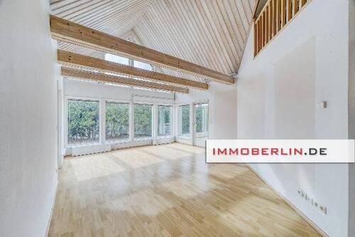 012_Exposé_HD.jpg - 