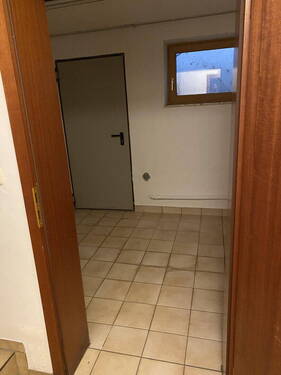 Keller 1 / Waschküche (1/2) - 