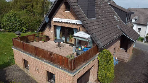 Seitenansicht - 6 Zimmer Einfamilienhaus in Kall / Wahlen