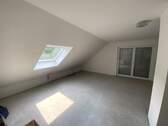 Dachgeschoß zum Ausbau vorbereitet - 