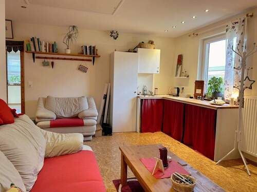 Wohnraum mit Kochnische - 