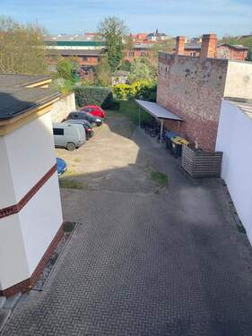 Hof-Stellplätze - 2 Zimmer Etagenwohnung in Rathenow
