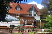 Rückseite mit Biergarten - 
