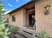 Herzlich willkommen! - 4 Zimmer Einfamilienhaus in Bremen