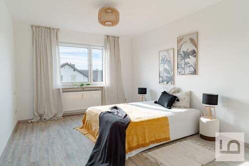 Zimmer I - 4 Zimmer Etagenwohnung in Ingolstadt