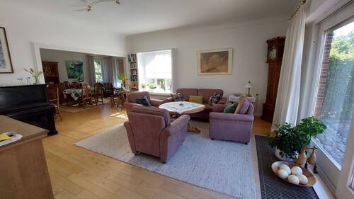 Wohn- und Esszimmer - 