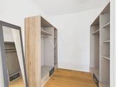 Ankleidbereich im Schlafzimmer - 