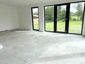 Wohnbereich mit Küche - Einfamilienhaus mit 160,00 m² in Kuchelmiß zum Kaufen