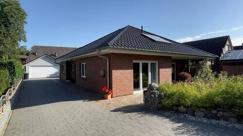 2 Haus Aussenansicht_10.jpg - 