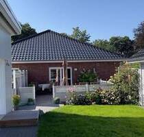 Besonderes Angebot: Bungalow 2018, ca. 124 qm Wfl. (Ausbaureserve) auf 1111 qm Grund,mit Nebengebäuden (Werkstatt und CarportGarage), 3 Terrassen - Niendorf/Stecknitz