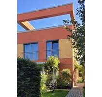 IHRE WOHNOASE IM GRÜNEN SÜDEN BERLINS + 4 ZIMMER + 2 BÄDER + DACHTERRASSE + SCHÖNER GARTEN + PARADU
