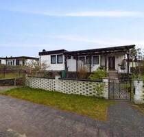 Ruhig gelegenes Haus im Bungalowstil mit Garage - Loitz