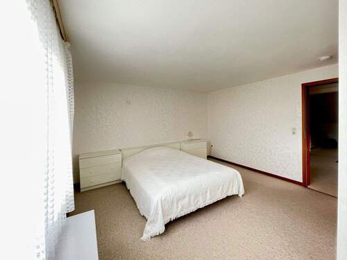 Tiefparterre Zimmer 2 - 