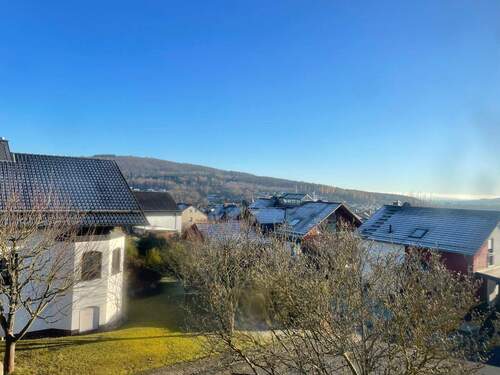 Blick Ost aus Dachgeschoss - 