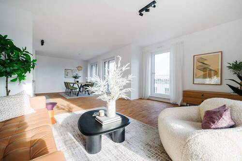 Wohnbereich - Etagenwohnung mit 111,60 m² in Frankfurt am Main zum Kaufen