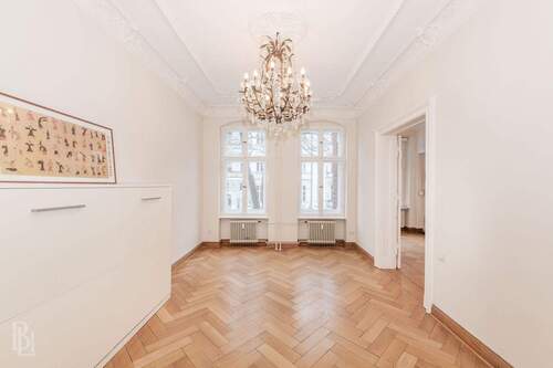 Zimmer - Etagenwohnung mit 95,00 m&sup2; in Berlin zum Kaufen