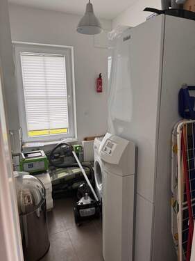 Technik und Hauswirtschaftsraum - 