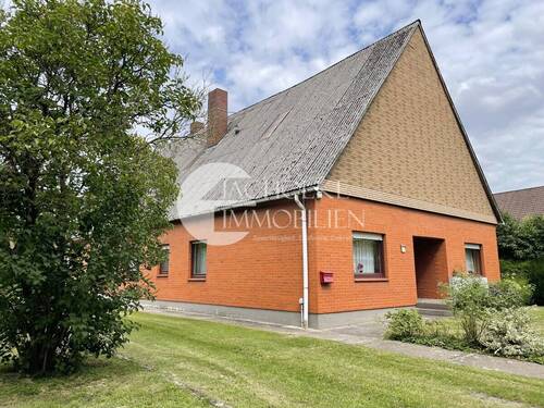 345.Haus_seite. - 7 Zimmer Mehrfamilienhaus, Wohnhaus in Rebenstorf/Lübbow