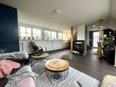 DG – Wohnzimmer mit Ofen - 