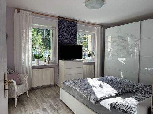 Schlafzimmer EG - 