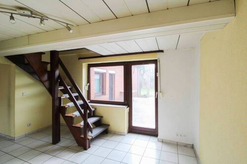 Rechter Seitenflügel - 